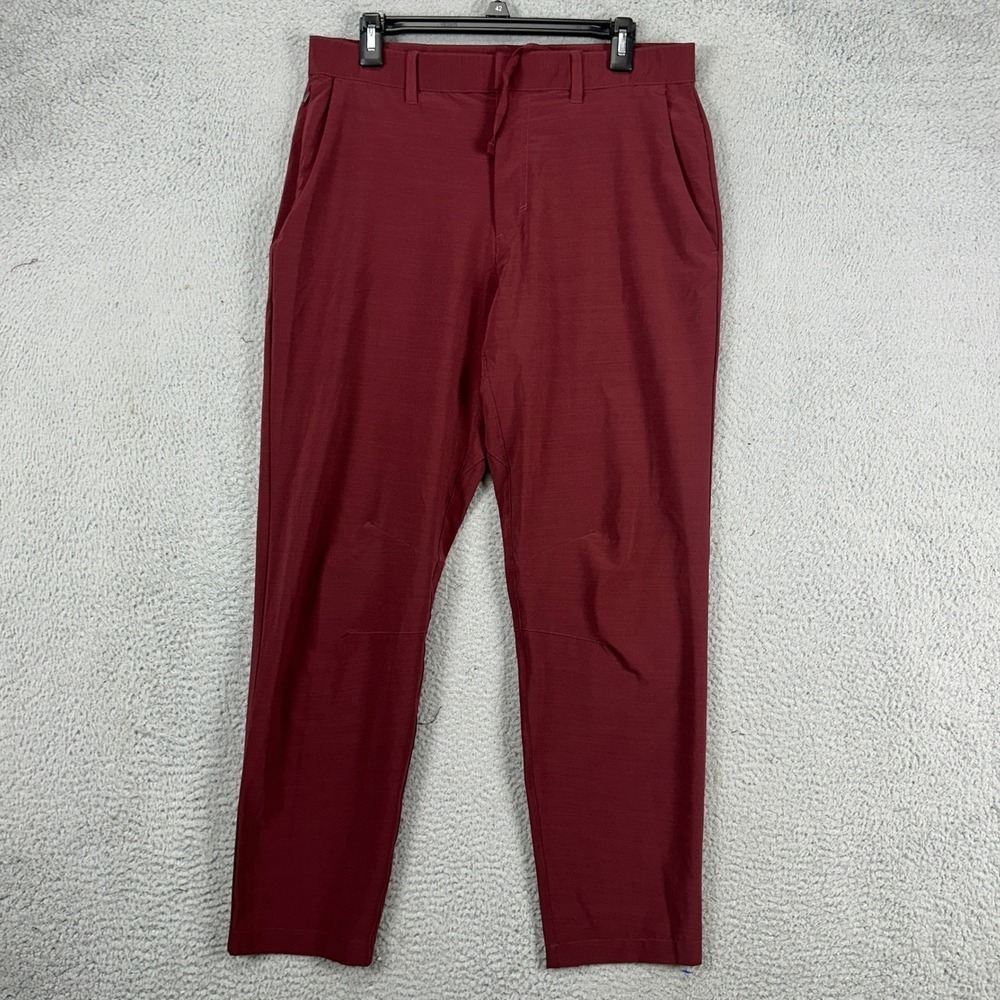 Fabletics Mens Pull On Pants Medium Maroon Chinos Flat Front Drawstring Stretch